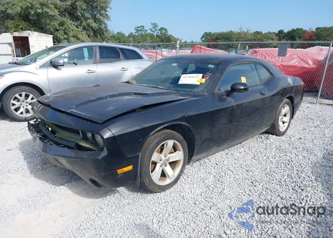 2014 Dodge Challenger Sxt z USA, uszkodzony, nr VIN 2C3CDYAGXEH233905